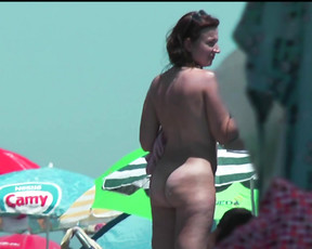 It's time for some nice Family nudists